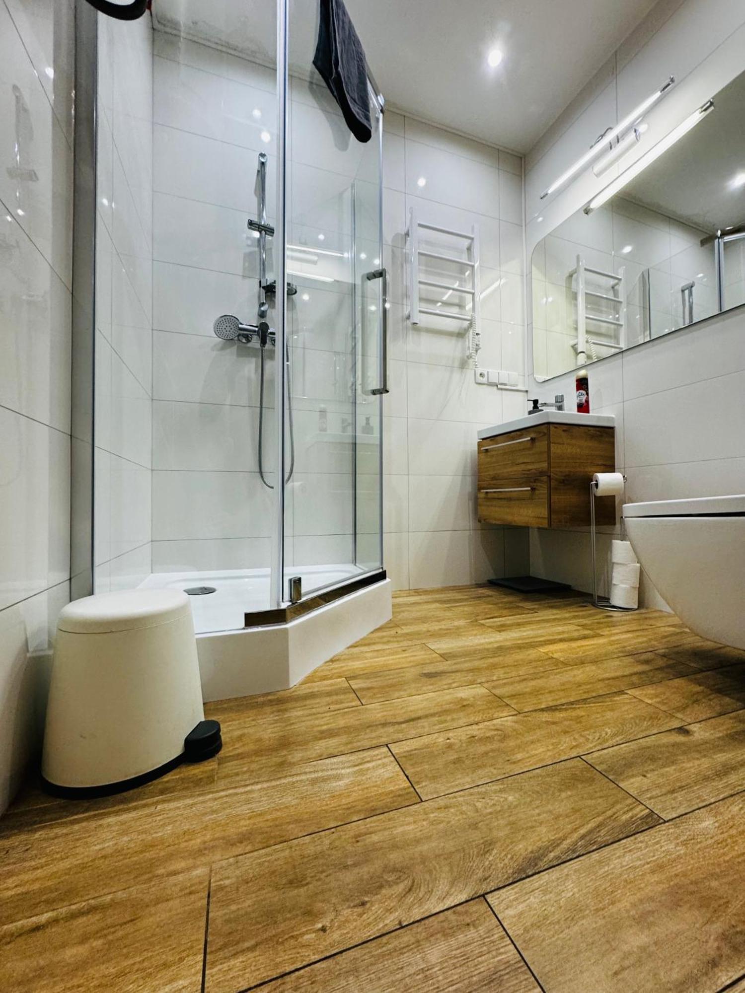 Apartament Flaming Z Balkonem - Scisle Centrum Naprzeciwko Pkp I Pks - Self Check In - Darmowy Parking - Pozne Wymeldowanie - Wystawiamy Fv Οπόλε Εξωτερικό φωτογραφία